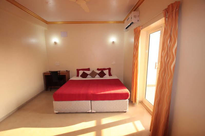 Spot On 39618 El Paso Hotel Arambol